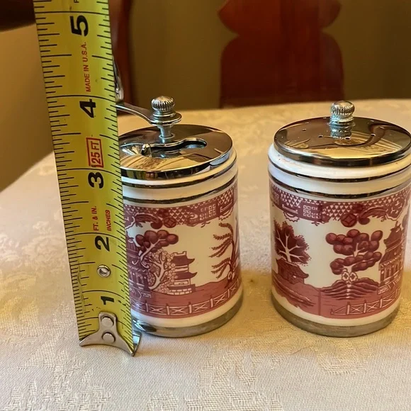 Flintridge Olde Thompson Red Mill salt mill and pepper mill set, rare! - Picture 8 of 8
